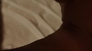 Cette beurette aime me sucer la bite