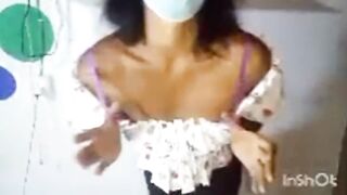 Shashi kellage hot ???? eka ගෙදර කට්ටිය නැති වෙලෙ නටන shashi girl