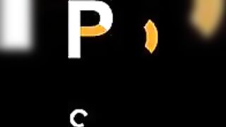 Cum on my titties daddyy.. ????