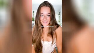 Hottest college girl squirts all over the place *massive squirt*