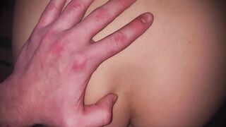 Трахнул молодую замужнюю соседку с сочной попкой