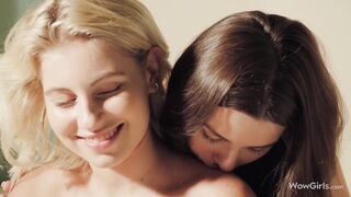 WOWGIRLS Two very hot girls Hayli Sanders and Lily Bella fingering and licking each other