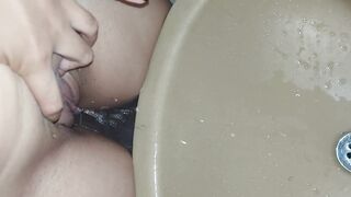 urinating in my friend's dirty sink