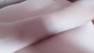 My skinny girlfriend suck my dick, and balls, until a cum on her face - JEZSEXYKA