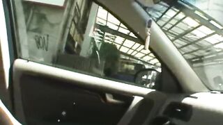 Public loving MILF toying her hot pussy