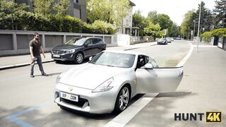 HUNT4K. Fucked with a wild tourist in my villa, then sent her to buy me burgers