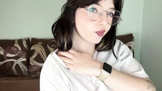 Sexy brunette shows off her gorgeous tits