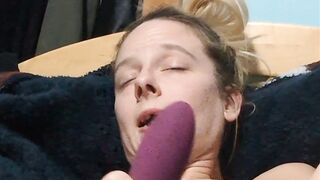 Masturbation with vibrator reaction clip