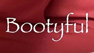 That sitting fart in public restroom is loud !