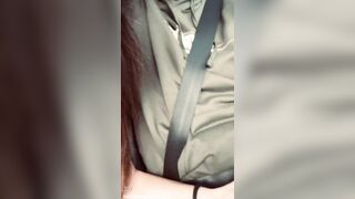 mamada mientras estoy conduciendo de chloe herrero