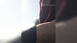 Solo dildo play an der Strasse