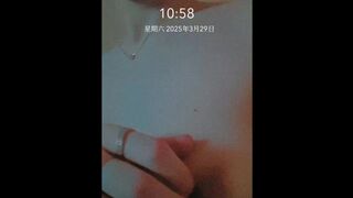 Meld je aan voor mijn stripchat, de fanclub verwacht een maand lang dagelijks video's van Privates!