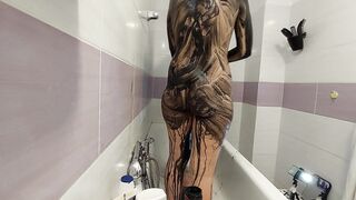 Amateur couple taking bath, hairy pussy wife, big ass, big tits. Amateur mom doing yoga naked, hairy