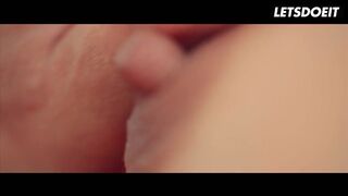 Seductive MILF Alexa Tomas Hot Sensual Blowjob After Solo Session - LETSDOEIT