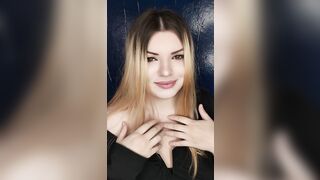 Hottie's flirting with you.