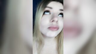 Hottie's flirting with you.