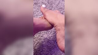 Big, wide, oiled feet