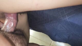 sexy cuñadita recibe mi pequeño pene