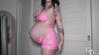 Amateur MILF Try On Haul Compilation at 1, 6 and 9 Months Pregnant! | Grey Desire