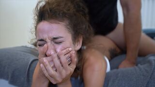 She Screams And Shouts While Cumming Her Brains Out - Geisha Kyd