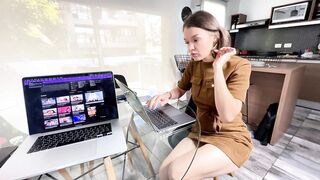 She Helped a Colleague Sort Out The Reports And Then Fucked Her In a Tight Pussy