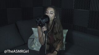 Tingly Licks and Spicy Eyes from Zya TheASMRGirl