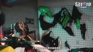 Biker girl gets a huge load of cum in her pink pussy - Psychoporn