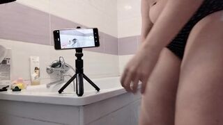 Sexy Latina shaves her legs. Sexy brunette pussy hair.