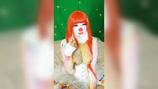 Clowngirl's Big Top Titty Tease (full vid on OnlyFans)