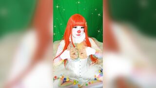 Clowngirl's Big Top Titty Tease (full vid on OnlyFans)
