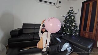 Ride an inflatable whale while inflating balloons without popping (full video on C4S / MV / OF / Mem