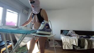 Amateur wife does housework naked.