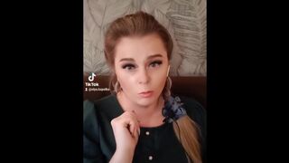 Со стороны обычная любовь скучная