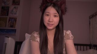There was an hole in the midst of the robe - Cute Asian Kitty Cat Girl Cosplay - Exodus 39-40